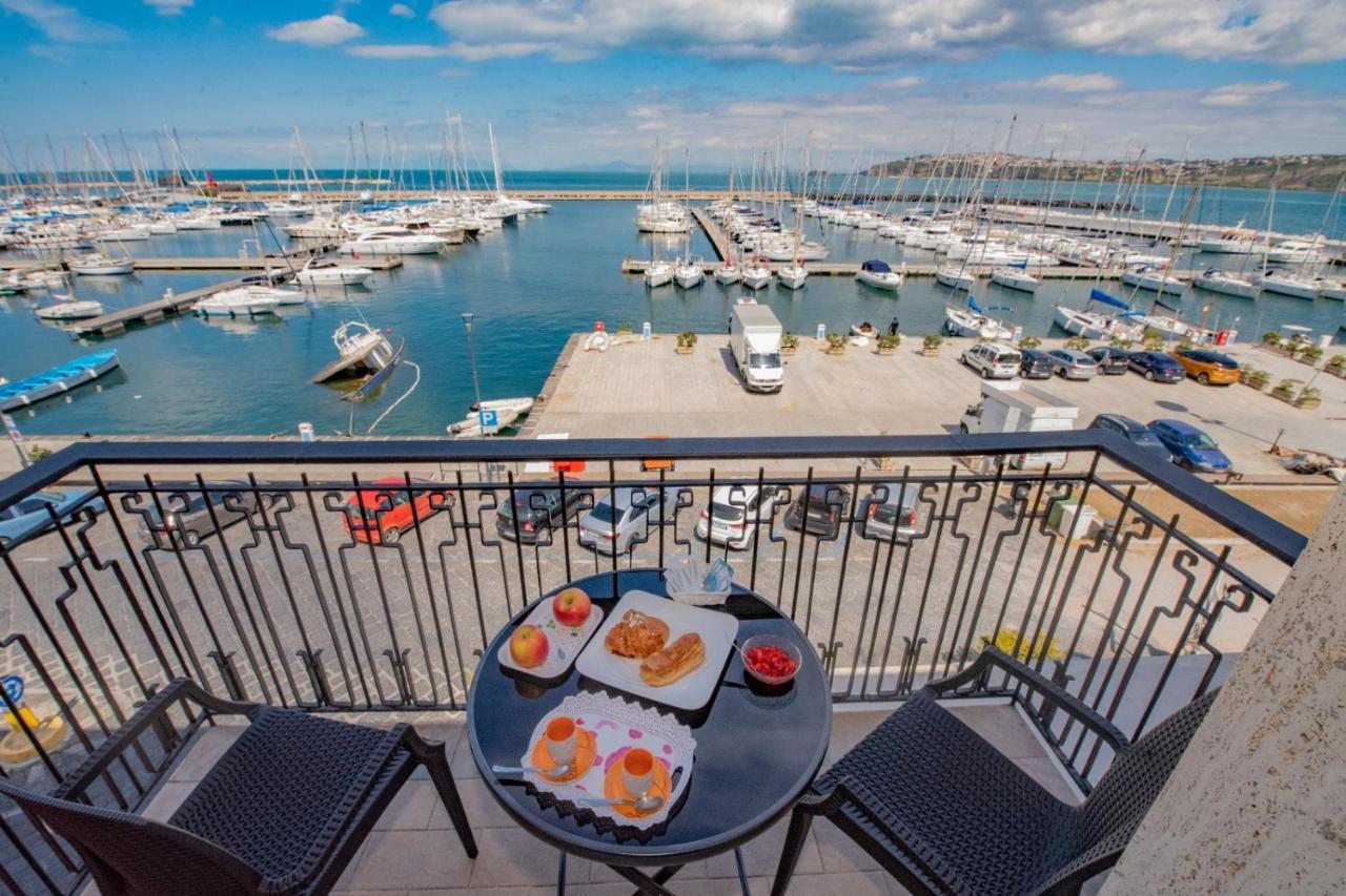 L'isola Del Postino Bed & Breakfast Procida