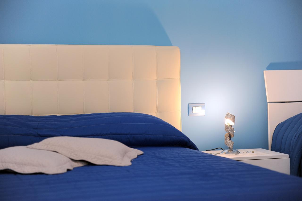 Bed & Breakfast L'isola Del Postino Procida
