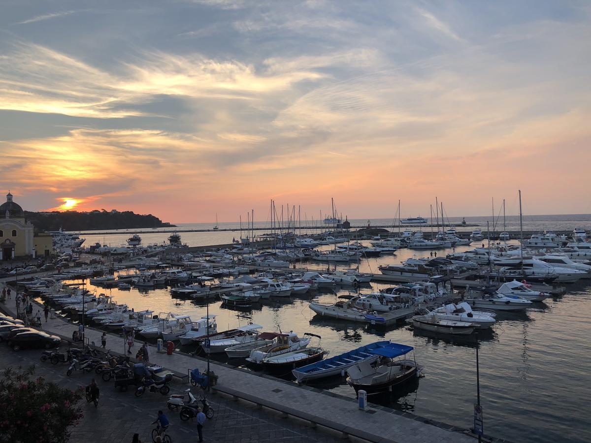 L'isola Del Postino Bed & Breakfast